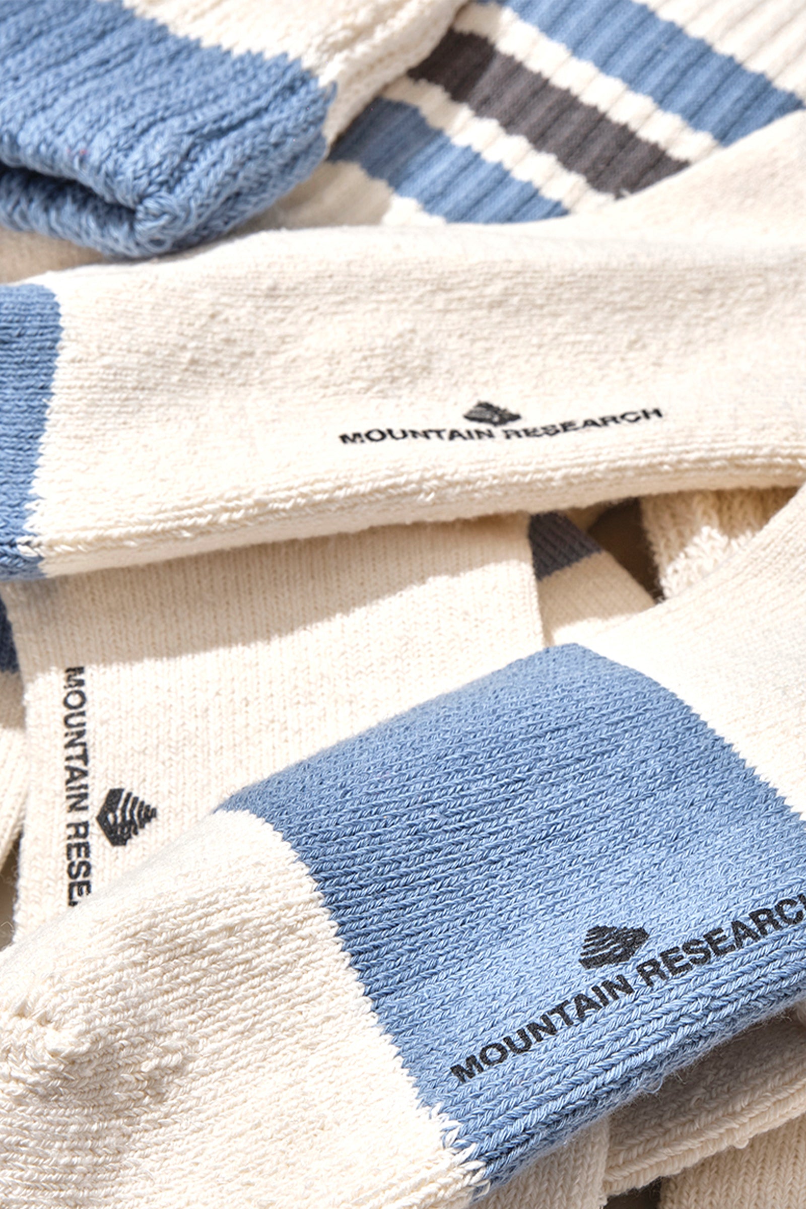 Mountain Research / 4 Sox -Gray Blue – redtriangle