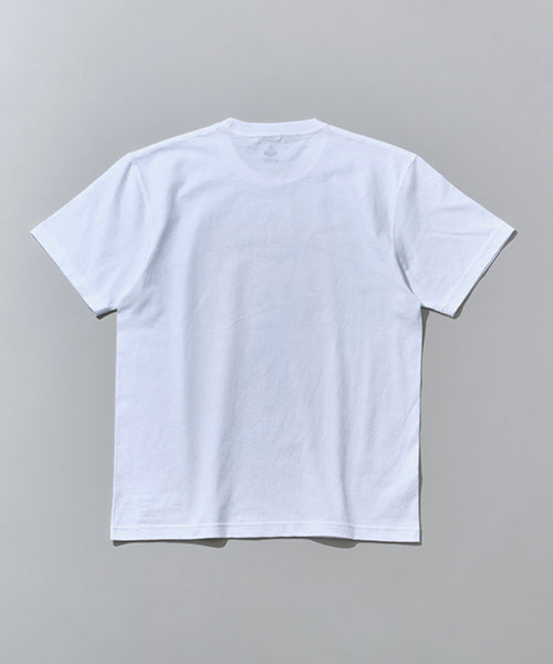 Mountain Research / A.M.-Tee-White