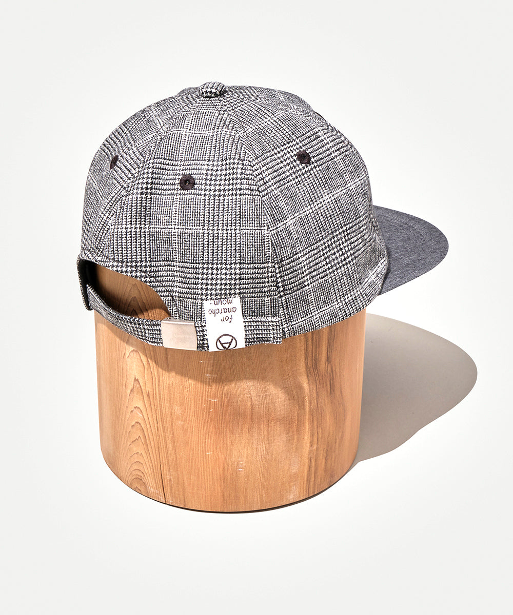 Mountain Research / A.M. Cap - Gray – redtriangle